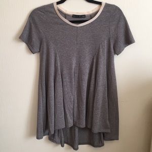 Katie Waltman grey flowy top